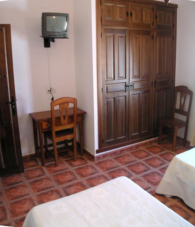 Casa Rural Pena Falcon Torrejón el Rubio Exterior foto