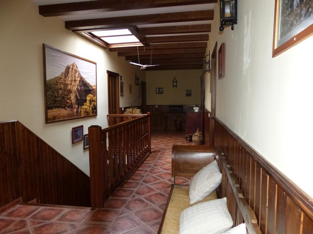 Casa Rural Pena Falcon Torrejón el Rubio Exterior foto